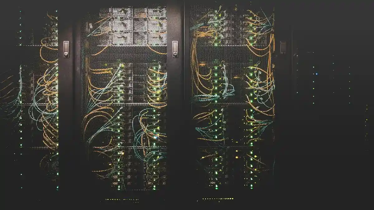 Hosting SSD